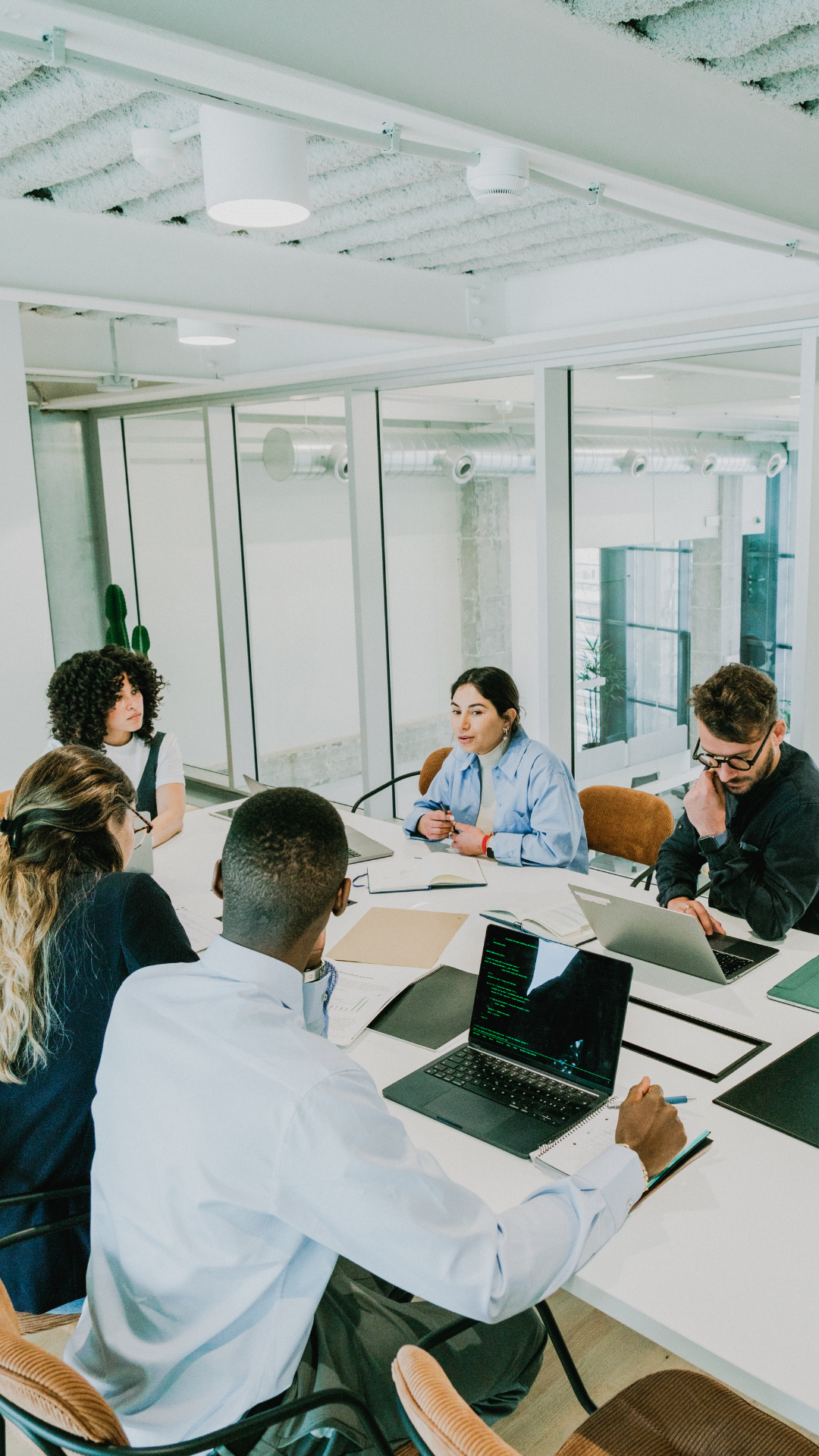 Accountant performing advisory services for a corporate entity